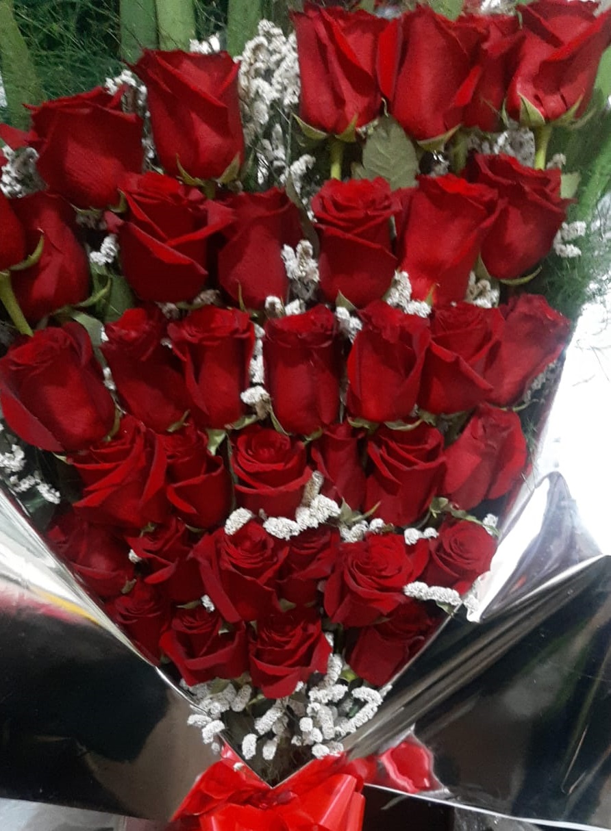 Foto de Ramo 36 Rosas Importadas  - Envio de flores a domicilio