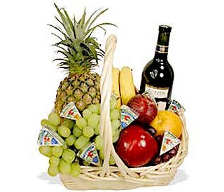 Foto de Canasta de frutas, quesos y vino