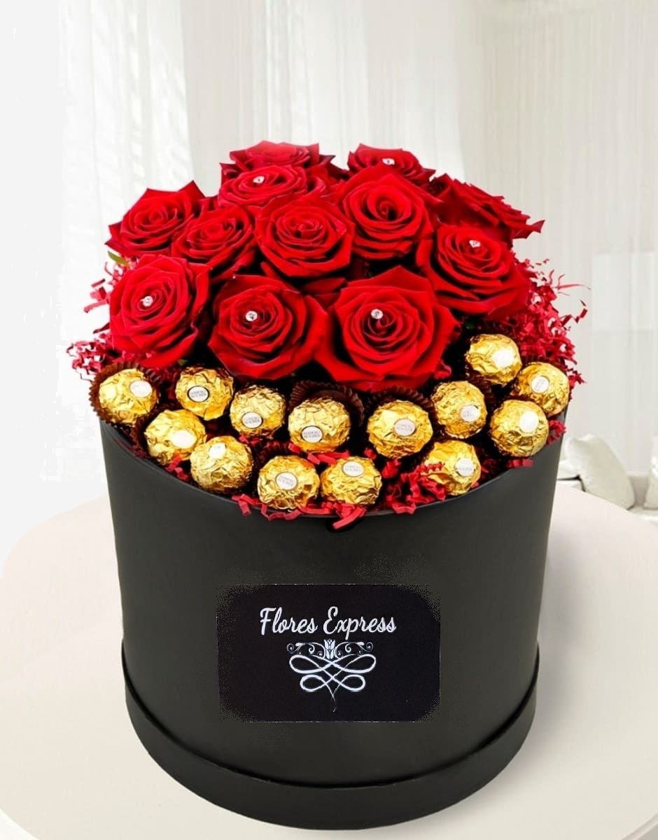 Foto de Caja Rosas Diamante con ferrero rocher