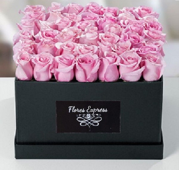 Foto de Caja de Lujo con 25 rosas Rosadas	