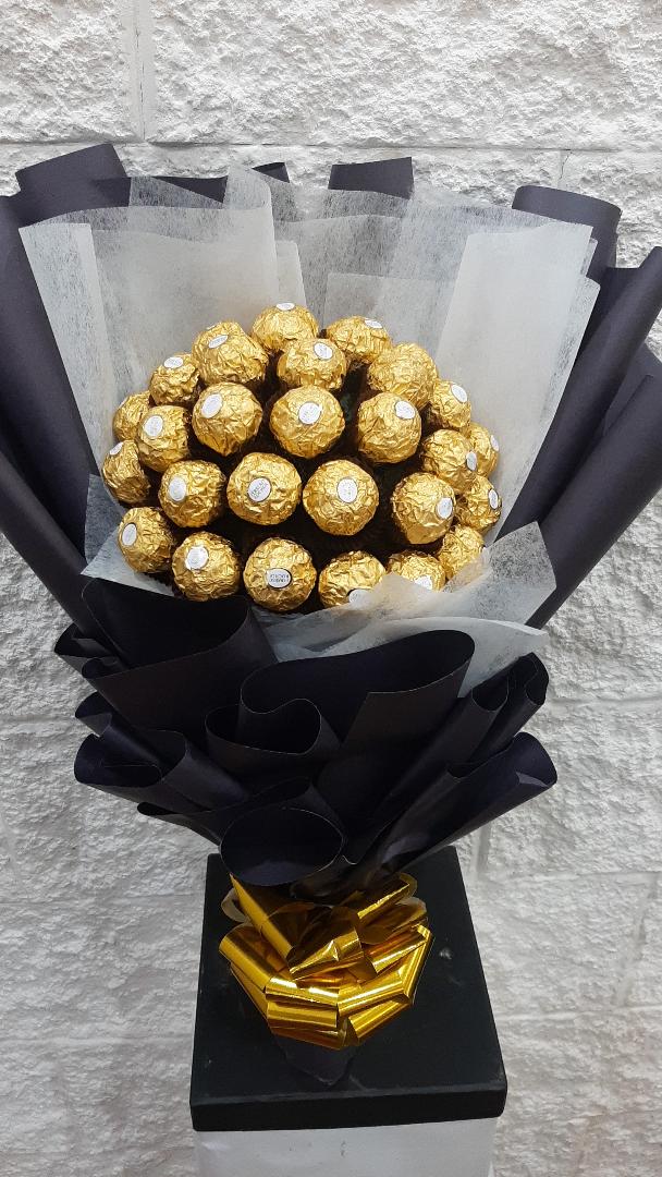 Ramo Europeo de Ferrero Rocher en Gran Buenos Aires | Envio de Flores a ...